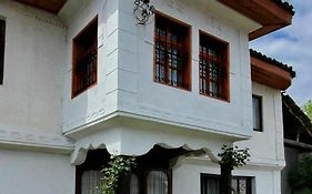 Bujtina Zhaveli